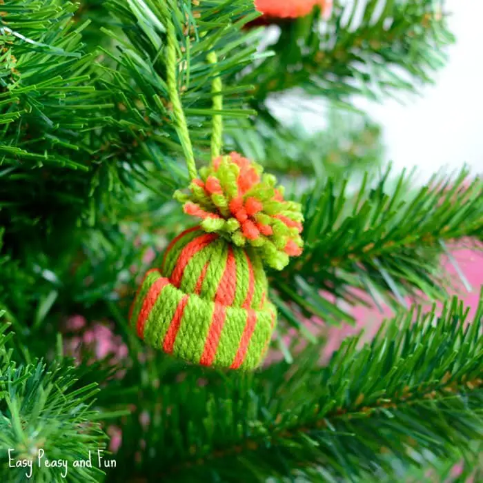 Mini Yarn Hats: Adorable Ornaments