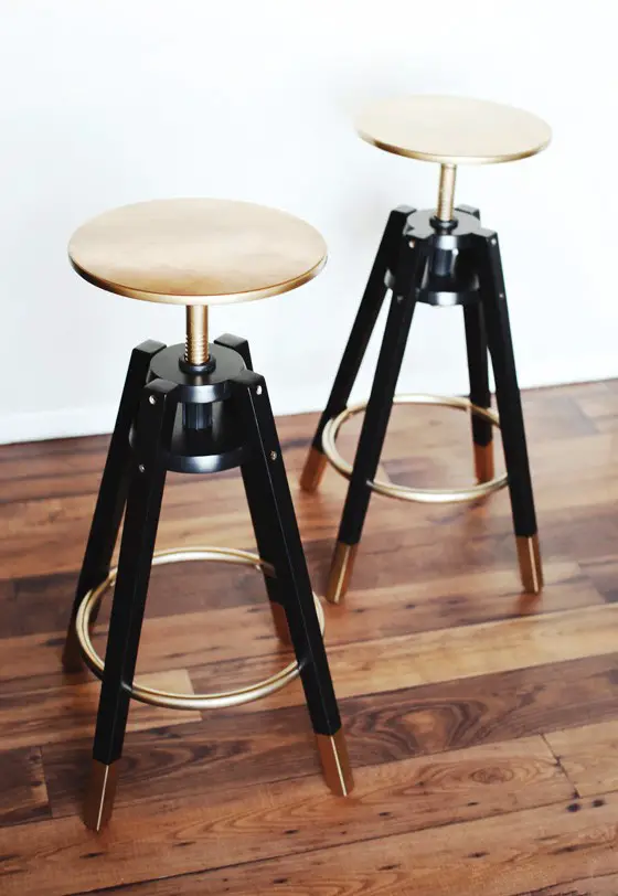 Kitchen Bar Stool Makeover