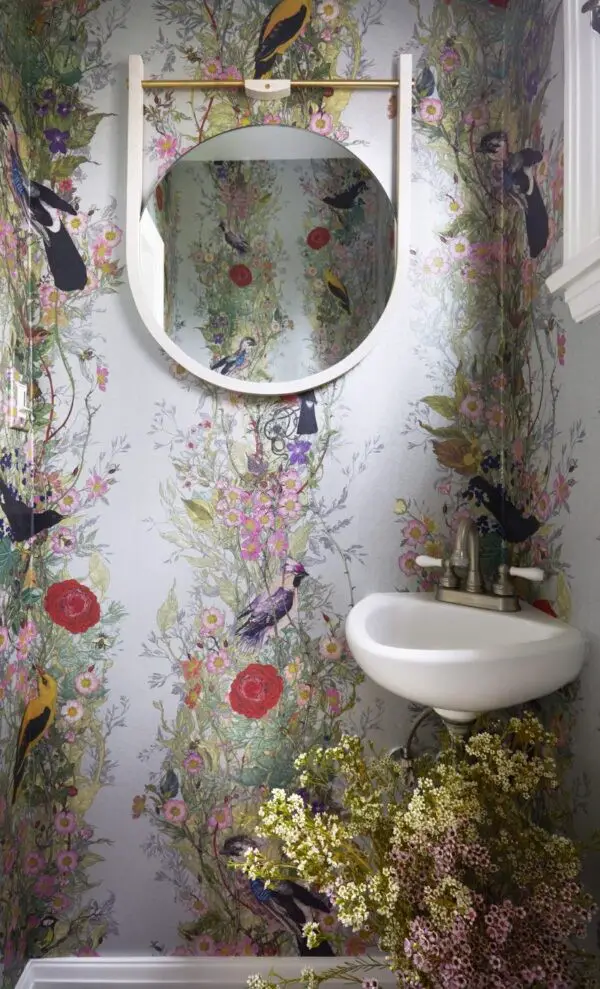 Stunning Floral Small Bathroom Decor