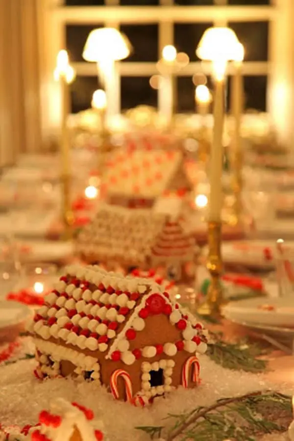 Gingerbread House Centrepiece