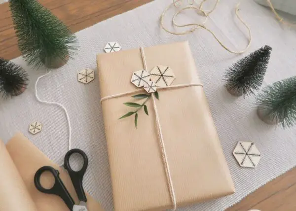 DIY Scandi Christmas Wrapping