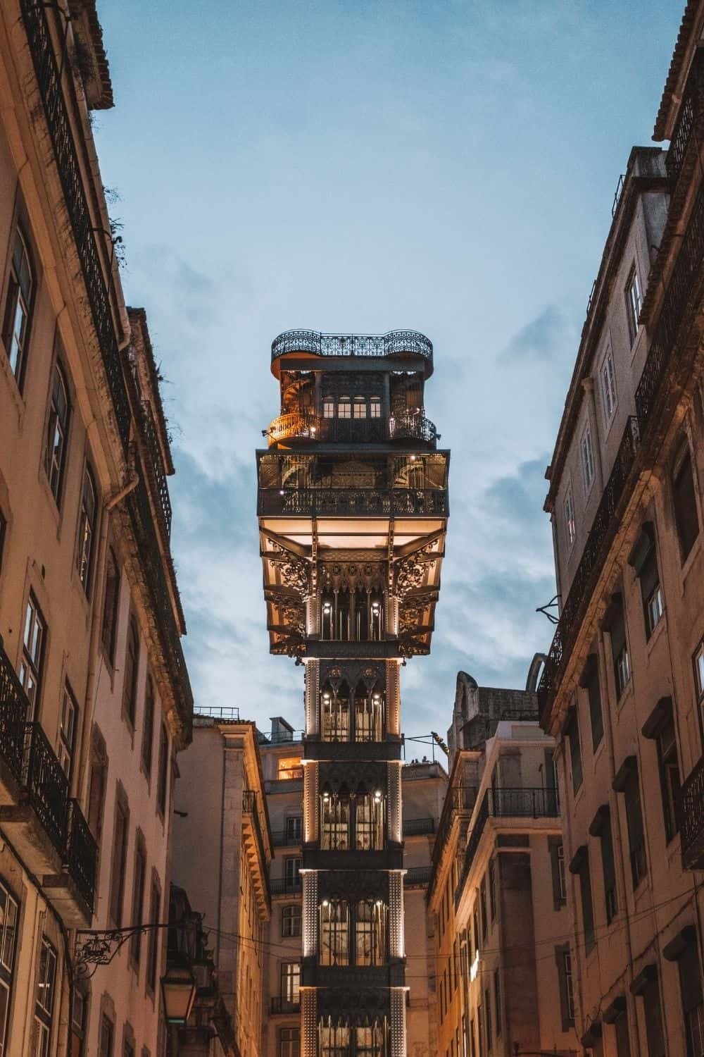 Santa Justa Elevador, a unique landmark in Portugal