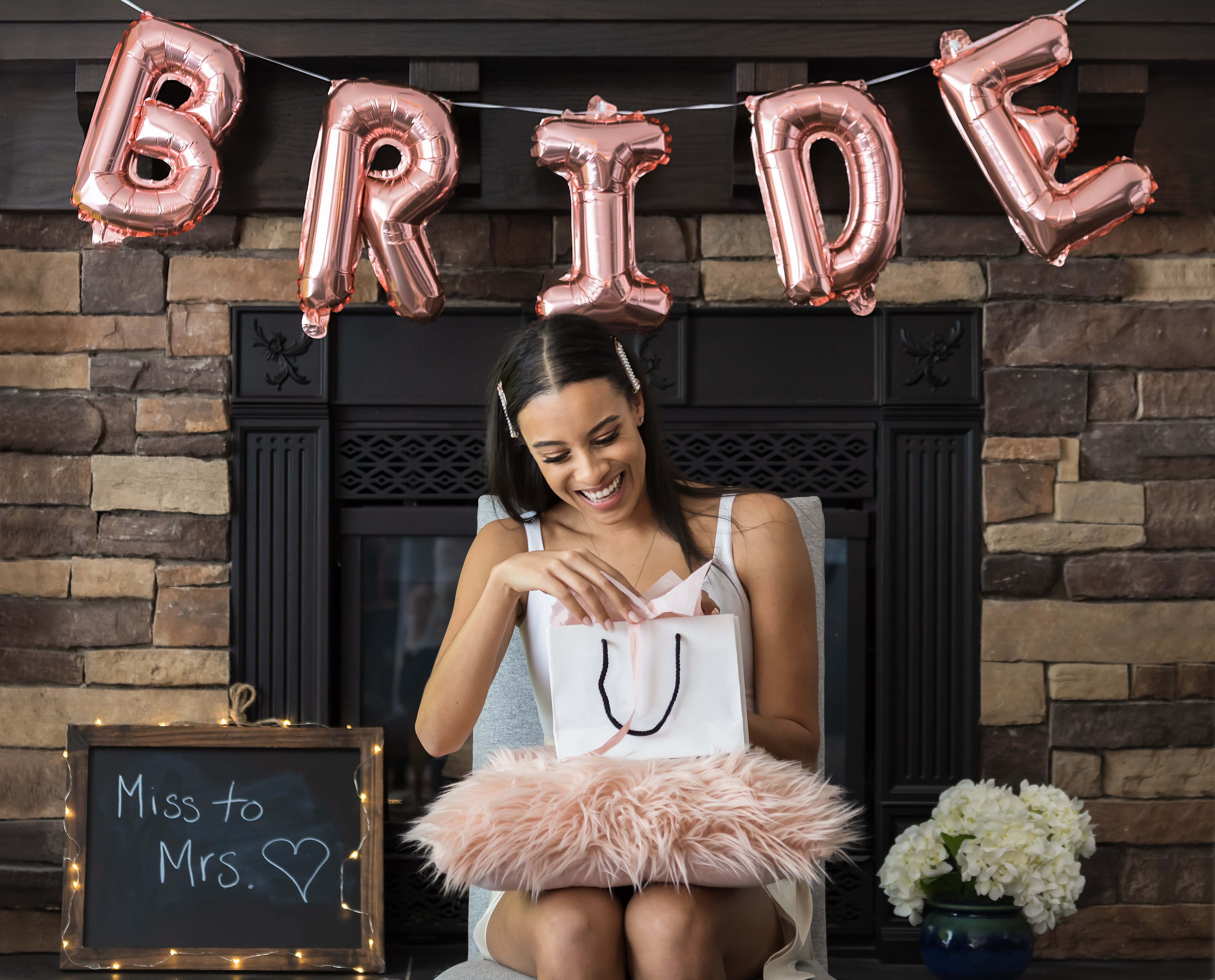 What Happens at a Bridal Shower?