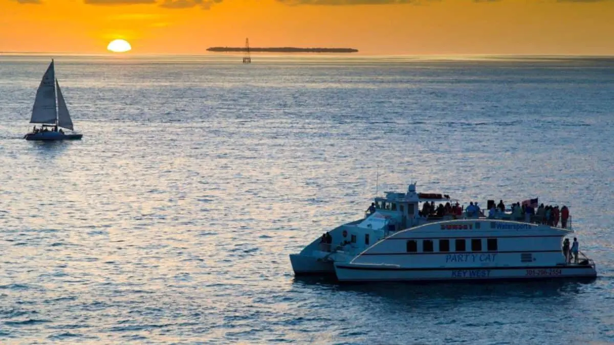 2-Masted Wooden Schooner Cruise With Drinks Included