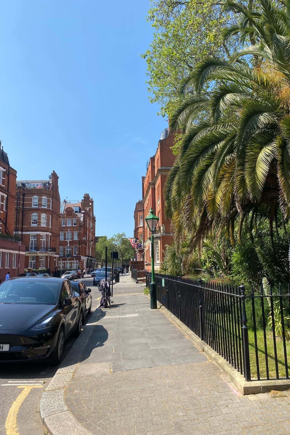 Egerton Crescent, one of the fanciest old streets of London