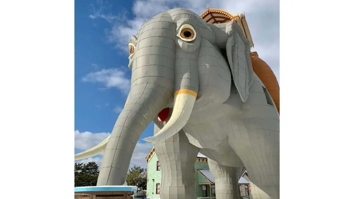 The Blue Whale of Catoosa, Oklahoma