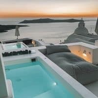 Comparison table of the best hotels in Fira Santorini Greece