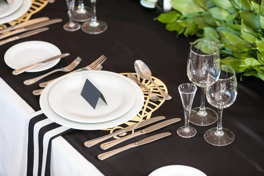 Table Settings & Decor