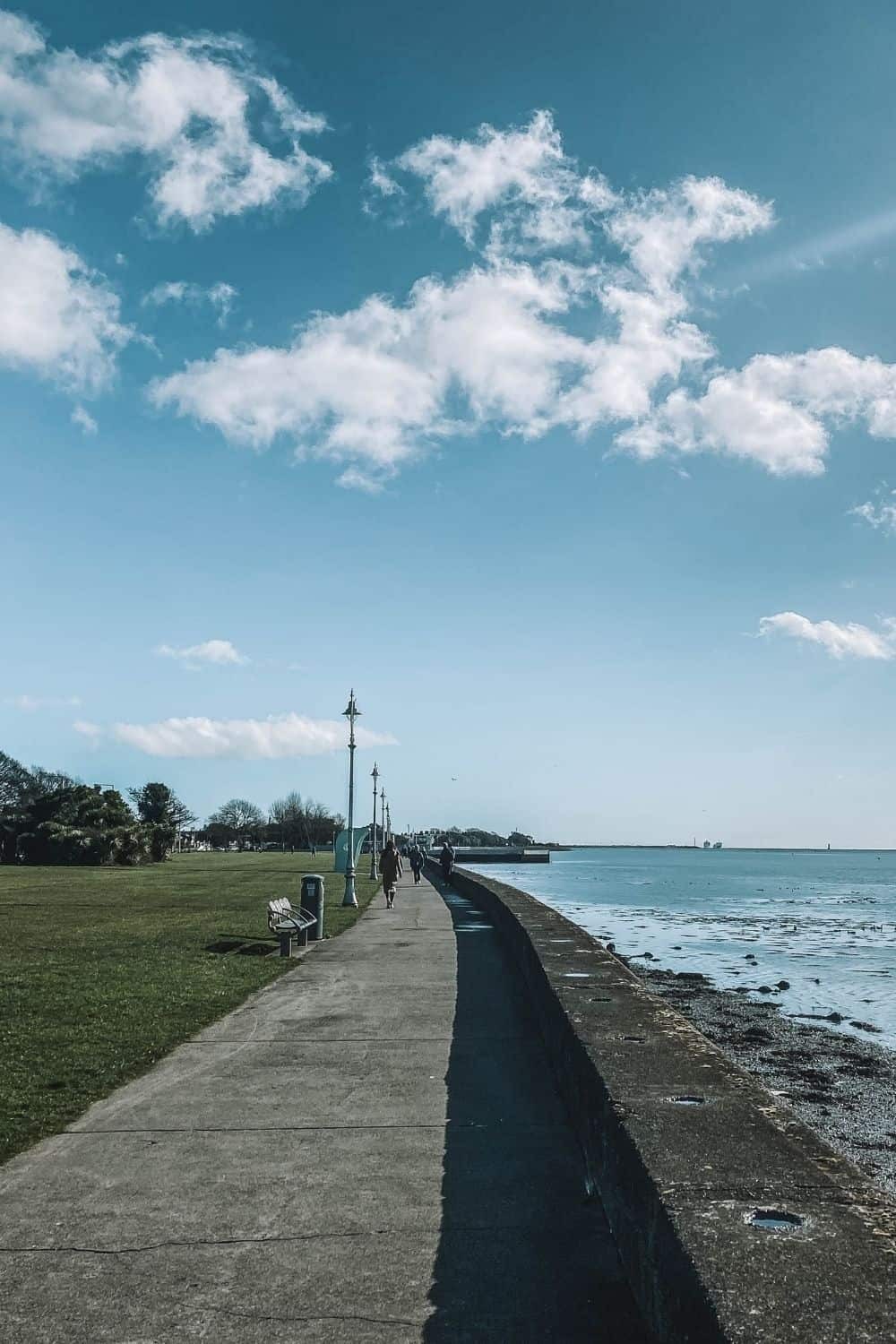 Clontarf promenade (15 min walk)