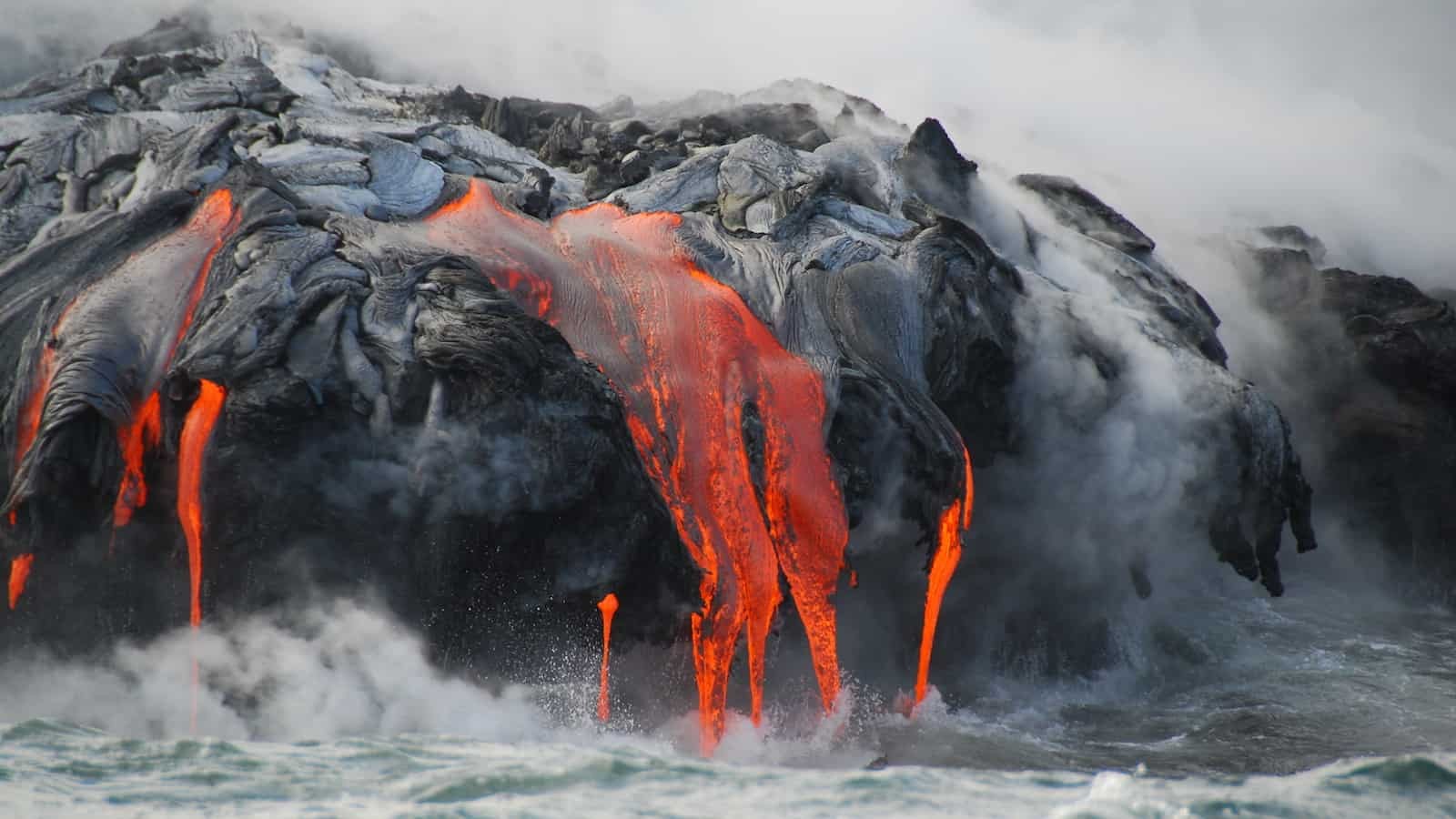 Kilauea Beach, Hawaii, USA