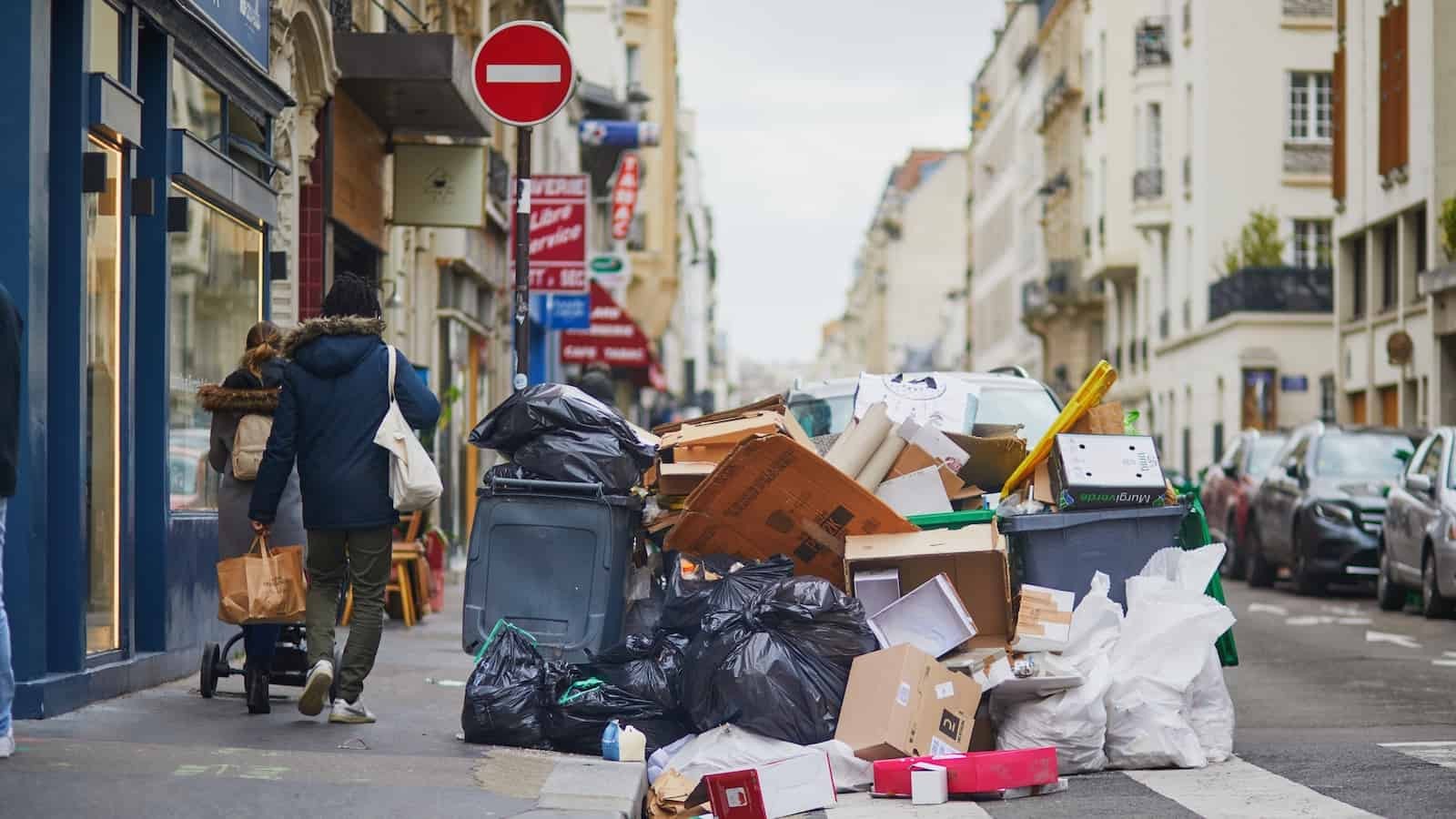 You Might Be Disappointed and Get Your Paris Dream Trashed