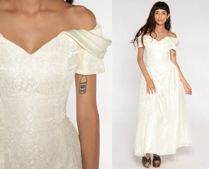 Vintage Off Shoulder Wedding Gowns