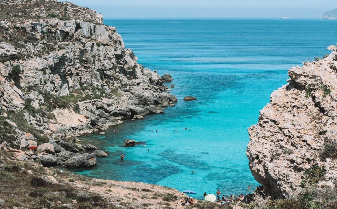 Cala Azzurra, a romantic Favignana beach